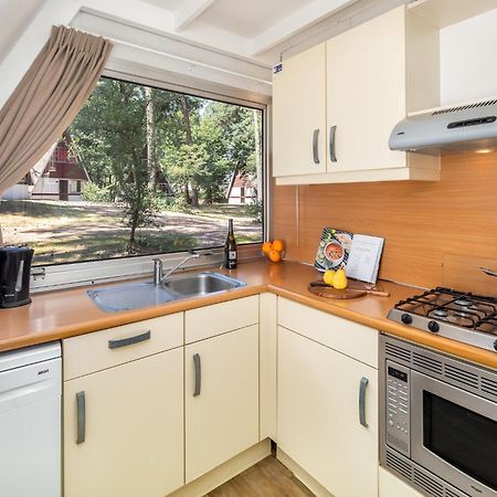 Restyled Bungalow With Dishwasher, In Natural Surroundings Mierlo Kültér fotó